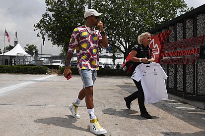 Hamilton: ecco la maglietta fashion che alimenta il personaggio
