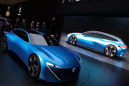 Le concept Peugeot Instinct à Genève