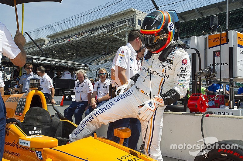 Алонсо признался в неготовности к Indy 500
