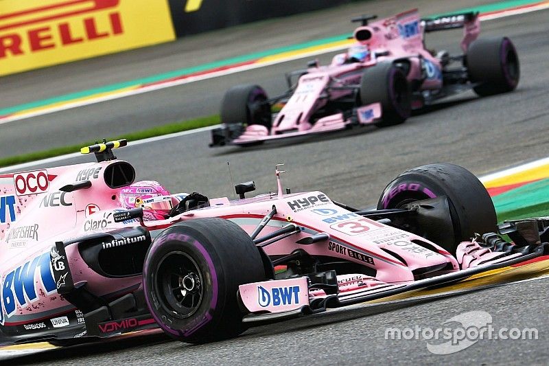 Esteban Ocon, Sahara Force India VJM10 y Sergio Pérez, Sahara Force India VJM10