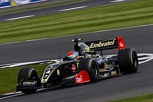 Pietro Fittipaldi vence de ponta a ponta em Silverstone
