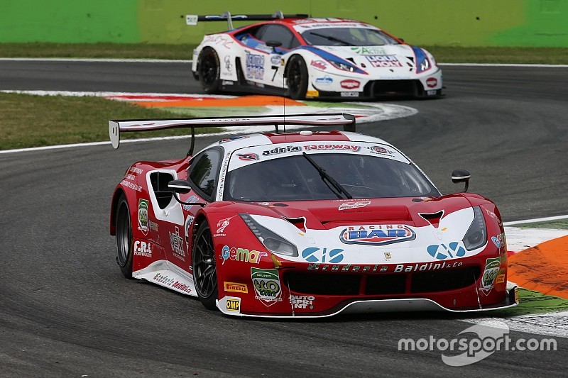 Super GT3 - GT3: Matteo Malucelli porta la Ferrari 488 in pole a Monza