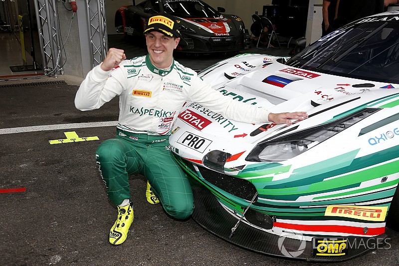 James Calado e la Ferrari in pole alla 24 Ore di Spa