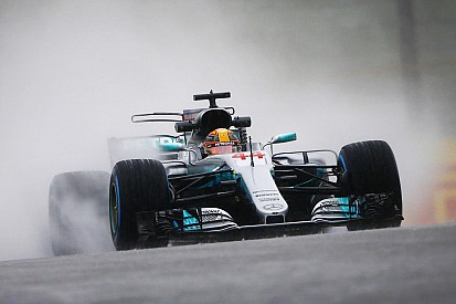Japanese GP: Hamilton tops second practice washout