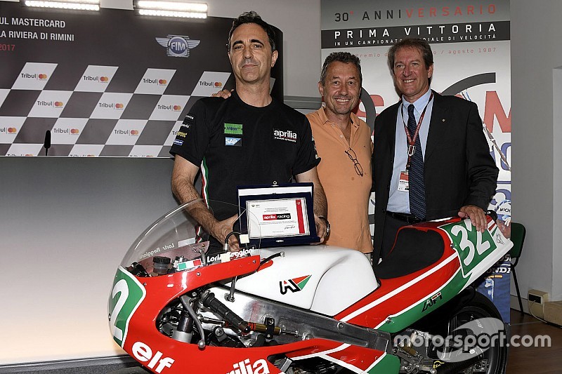La FMI celebra i 30 anni della prima vittoria dell'Aprilia nel Mondiale
