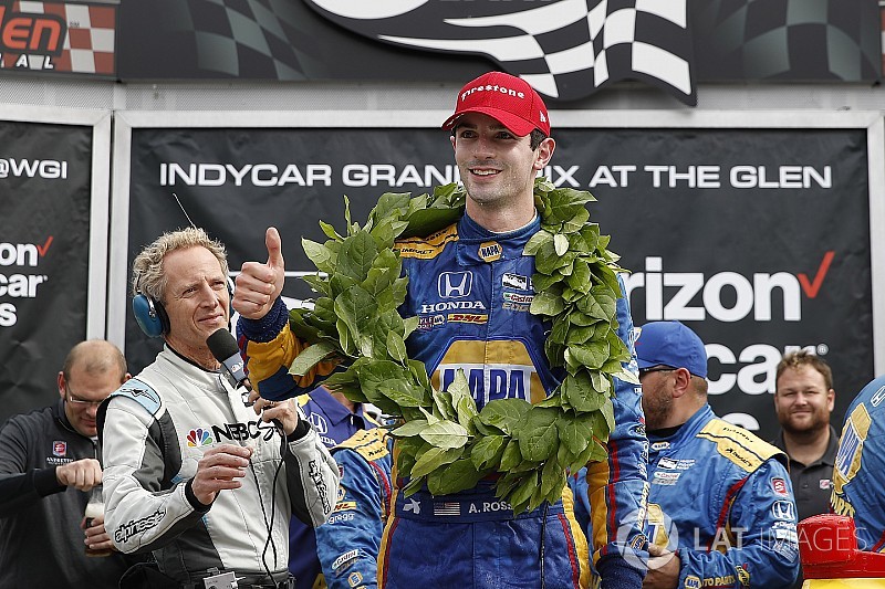 Descartan que <b>Alexander Rossi</b> vuelva a Toro Rosso