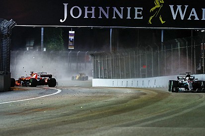 Ferrari: un grosso regalo a Hamilton, ma la partita non è finita