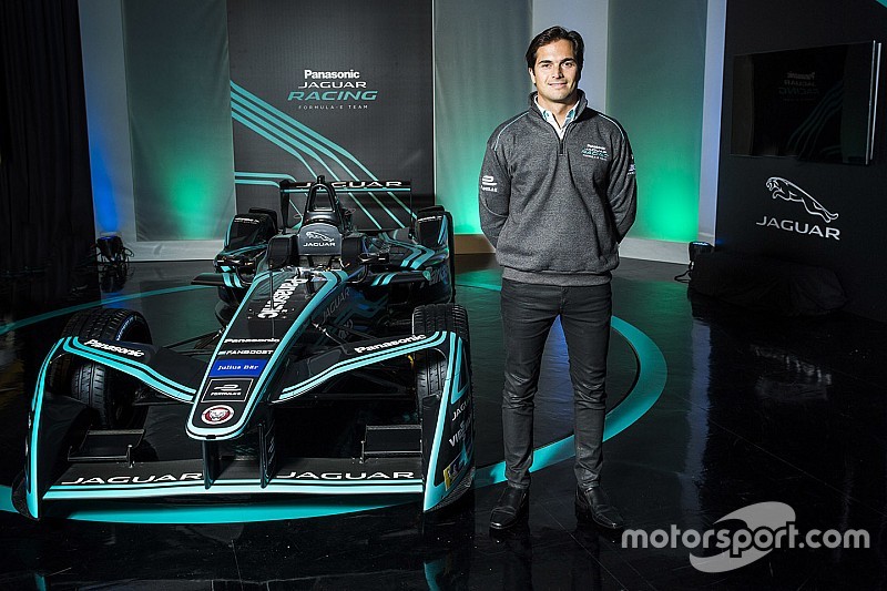 Piquet resmi bergabung dengan tim Formula E Jaguar