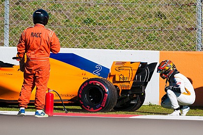 El número de vueltas de los test 2018: McLaren naufraga, Mercedes arrasa