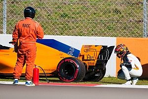 «Все в порядке». Булье ответил на вопросы журналистов о бедах McLaren
