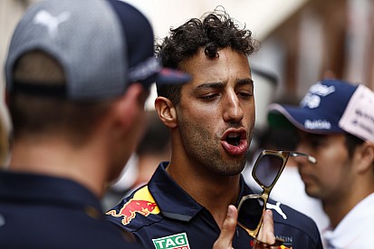 Ricciardo nyerte a Monacói Nagydíjat Vettel és Hamilton előtt