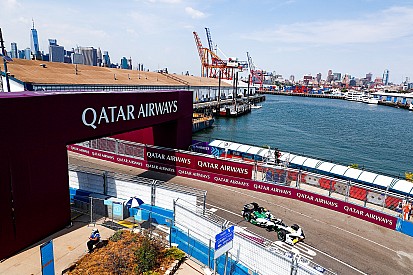 New York ePrix: Di Grassi tops incident-packed FP1