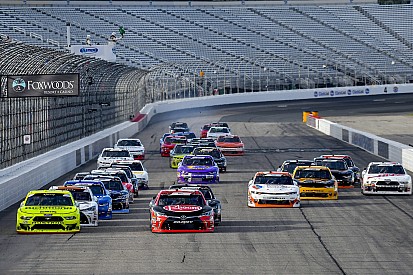 Bell "loves" racing against Cup regulars in Xfinity