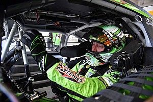 Kyle Busch lidera la primera práctica en New Hampshire y Suárez en 22