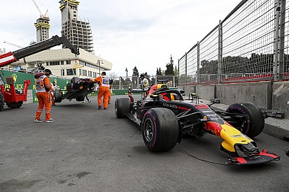 Red Bull: "Bakuban tulajdonképpen Verstappen volt a gyorsabb"