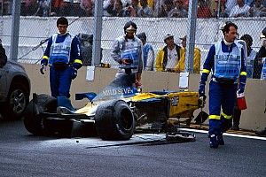 Webber és Alonso brutális becsapódása: Räikkönen nyert, de elvették tőle a győzelmet
