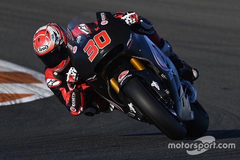 Nakagami membuat tekanan pada Crutchlow berkurang