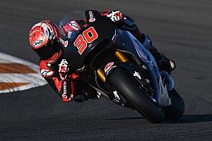 Nakagami membuat tekanan pada Crutchlow berkurang