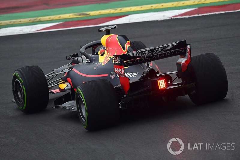 Formel-1-Test Barcelona: Zwischenbestzeit für Max Verstapppen