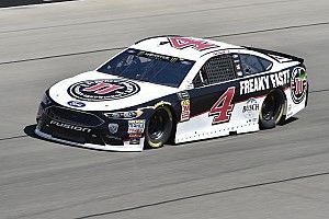 Harvick sigue su dominio y se lleva la Etapa 2