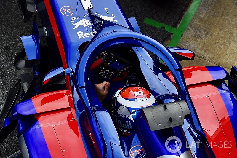 Gasly asegura haberse roto el nomex con el Halo