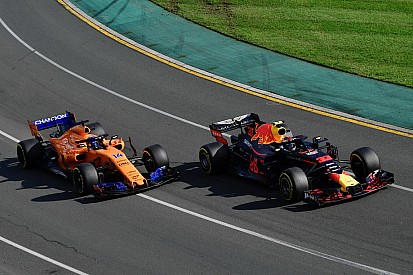 Alonso: Lupakan papan tengah, McLaren targetkan Red Bull