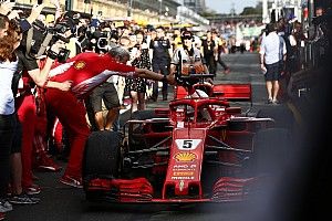 Fotogallery: Vettel e la Ferrari tingono di Rosso il GP d'Australia