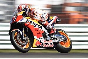 Márquez también domina el warm up en Assen