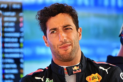 Newey confirms Ricciardo will have Canadian GP grid penalties