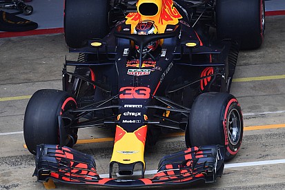 Lauda: „Verstappen ezzel a vezetéssel soha nem lesz világbajnok”