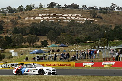 12h Bathurst 2018: Schnitzer-BMW fährt auf Pole-Position
