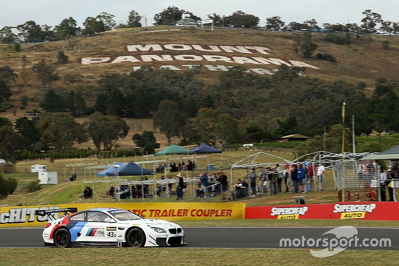 12h Bathurst 2018: Schnitzer-BMW fährt auf Pole-Position