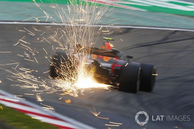 Ферстаппен признался в намеренном давлении на Renault
