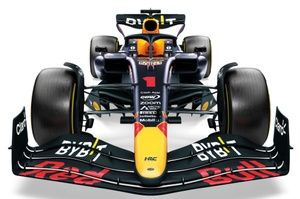 角田裕毅がRA272でデモ走行。ホンダF1初優勝から60年を記念……三部敏宏