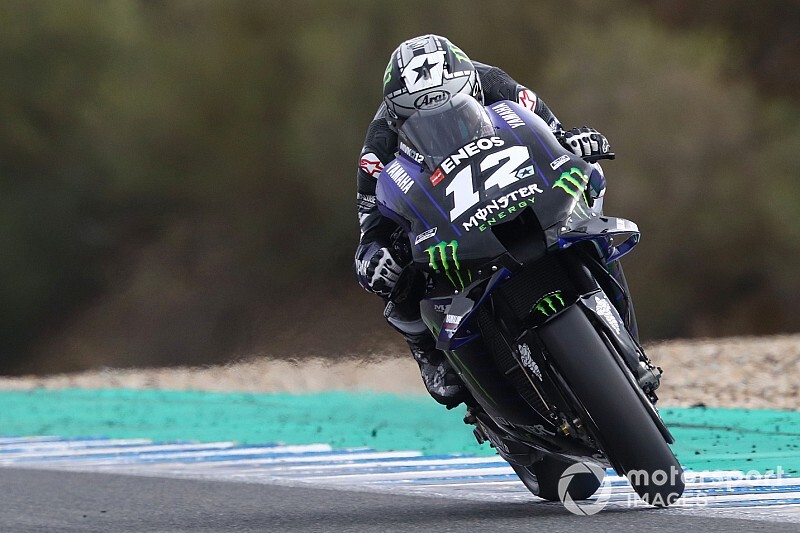 Viñales sigue liderando en Jerez y Márquez sufre una fuerte caída