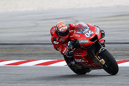 Dovizioso "dans le groupe", Petrucci à la dérive en pneus neufs