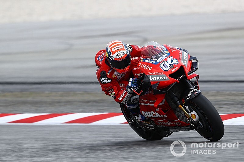Dovizioso "dans le groupe", Petrucci à la dérive en pneus neufs