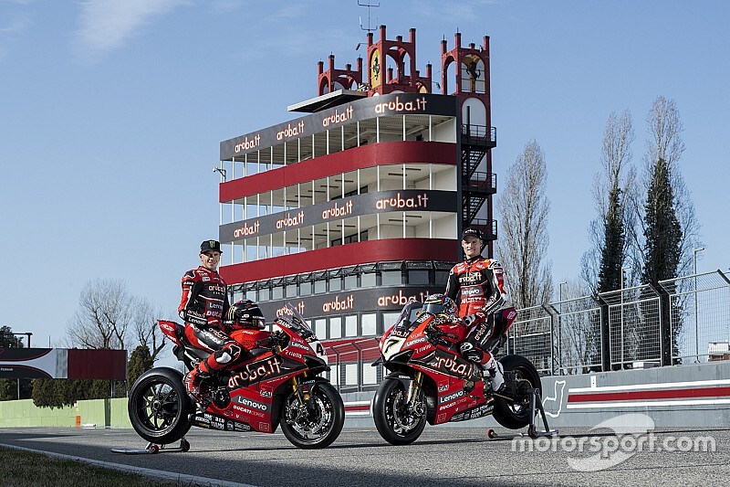 Fotogallery SBK: le Ducati Panigale V4 R dell'Aruba.it Racing
