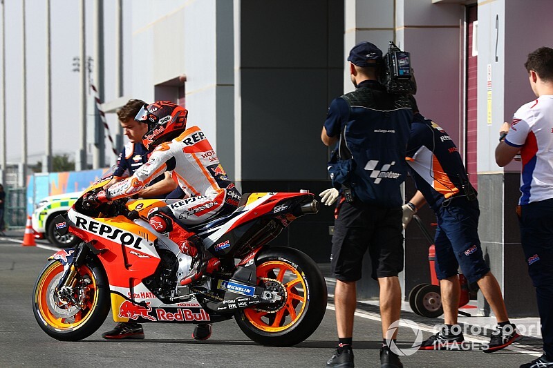 Marquez "of course worried" about Honda's Qatar form