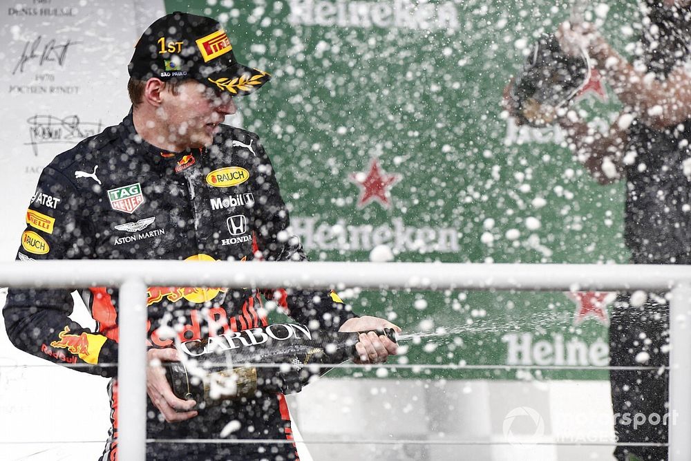 Race winner Max Verstappen, Red Bull Racing celebrates on the podium with the champagne