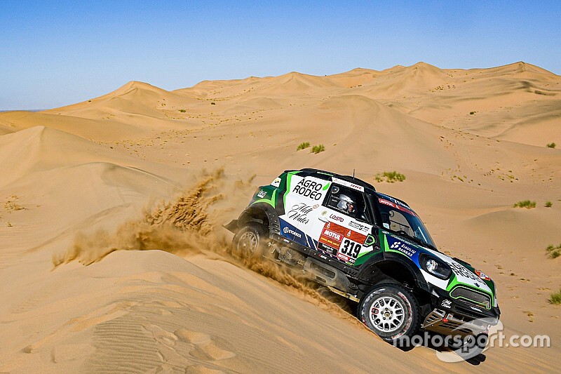 Dakar, Tappa 5: tante dune sulla strada verso Ha'il