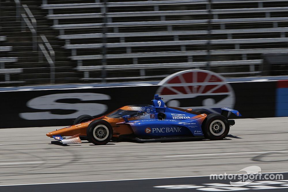 IndyCar: Dixon domina in Texas, Rosenqvist si schianta a muro