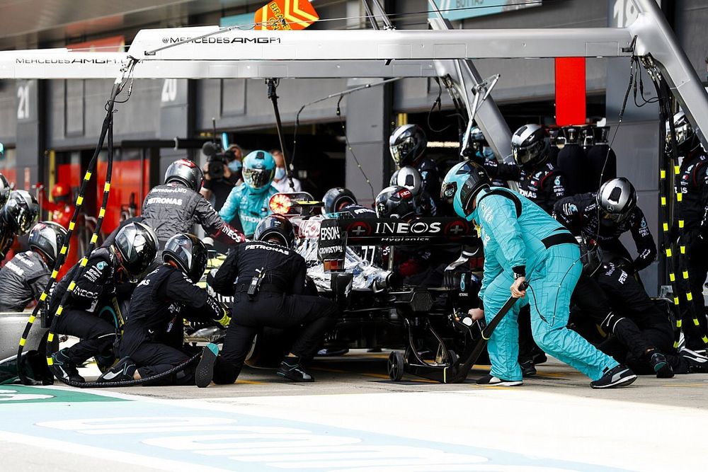 Britanya'da en hızlı pit stop Alfa Romeo ve Mercedes'ten geldi