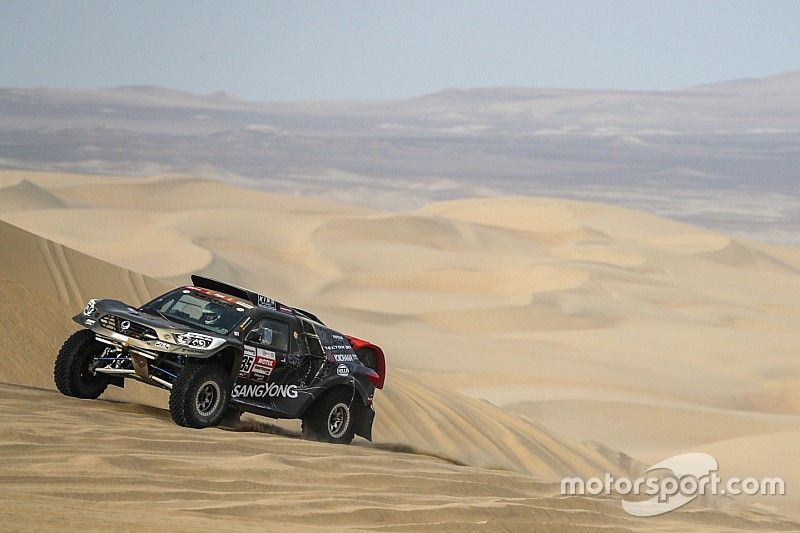 "Son las dunas más grandes que he visto en cuatro Dakar"