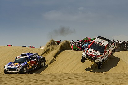 Early leader Al-Attiyah 'clear favourite' at Dakar – Sainz