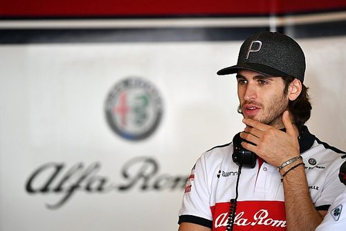 Giovinazzi se sent "chanceux" de faire équipe avec Räikkönen