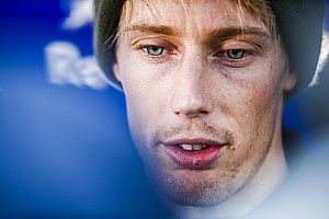 Хартли пожаловался на отсутствие полной поддержки со стороны Toro Rosso