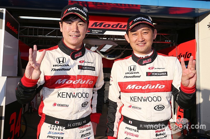 ドラゴNSX GT3、念願の初表彰台! 大津弘樹「ホッとしている」