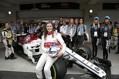 Calderon, Alfa Romeo'nun test pilotu olmaya devam edecek