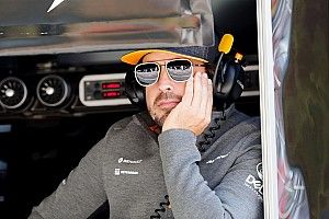 Alonso estudia las reglas de la F1 2021 para decidir si vuelve
